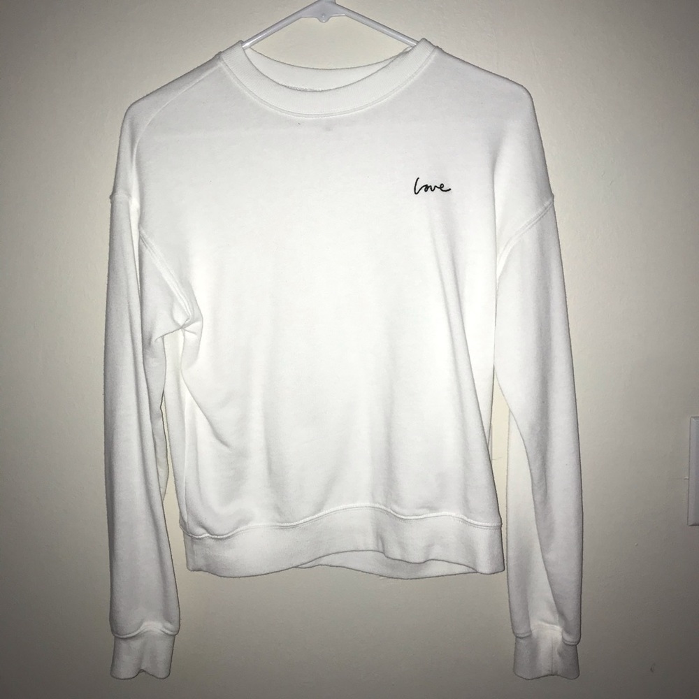 Super cute crew neck shirt!